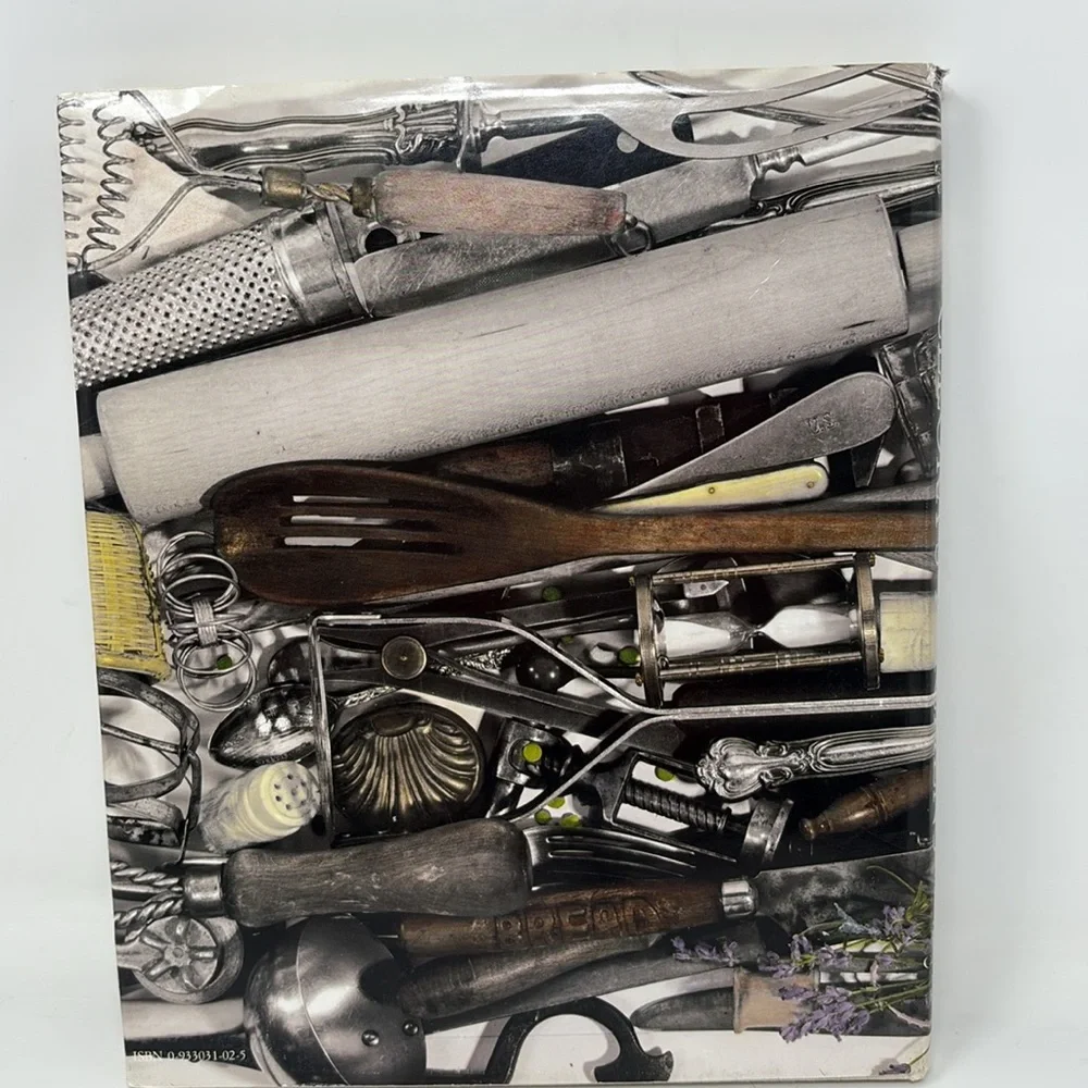 Cleora's Kitchens The Memoir of a Cook Vintage 1985 Cookbook by Cleora Butler‎